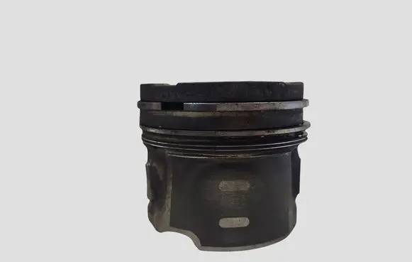 Peugeot 307 Piston