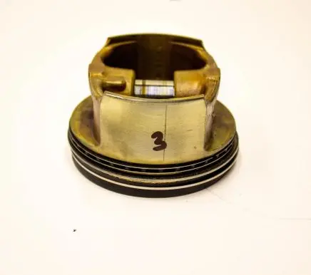 Mercedes-Benz ML W163 Piston 