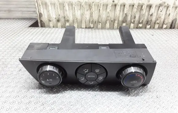 SsangYong Kyron Climate control unit 687000900X