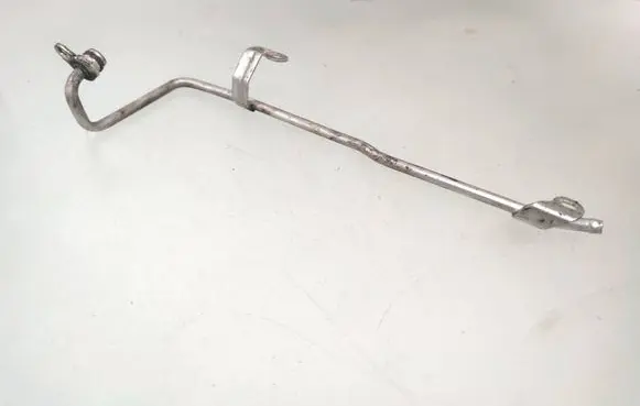 Coolant pipe/hose