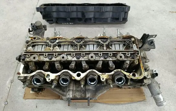 Honda Civic Engine head HURNA5