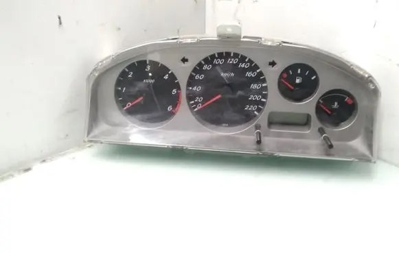 Nissan Almera N16 Speedometer (instrument cluster) BM477