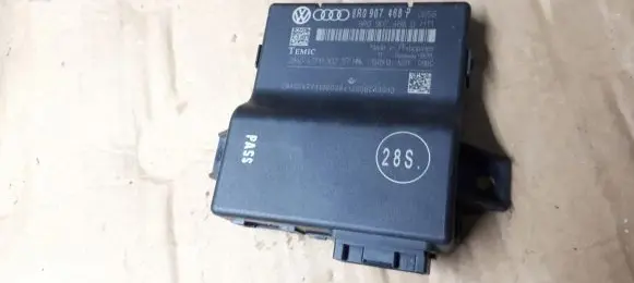 Audi A4 S4 B8 8K Gateway control module 8K1941509A
