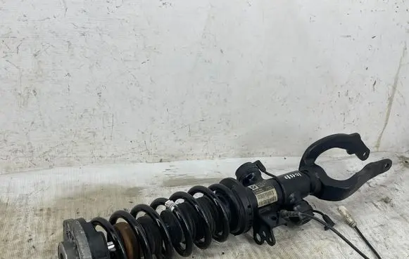 BMW 7 F01 F02 F03 F04 Front shock absorber/damper 6851128 F01V214V 10541310