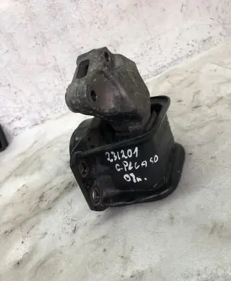 Citroen C4 I Picasso Engine mount bracket 9636270080