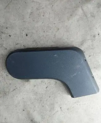 Volkswagen Touran I Seat trim 1T0883857A