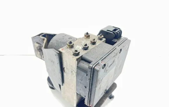 Mercedes-Benz R W251 ABS Pump A2515450832