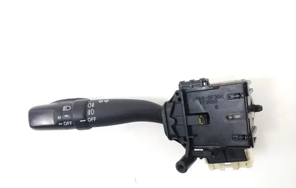 Toyota Corolla Verso AR10 Wiper turn signal indicator stalk/switch 8414005110