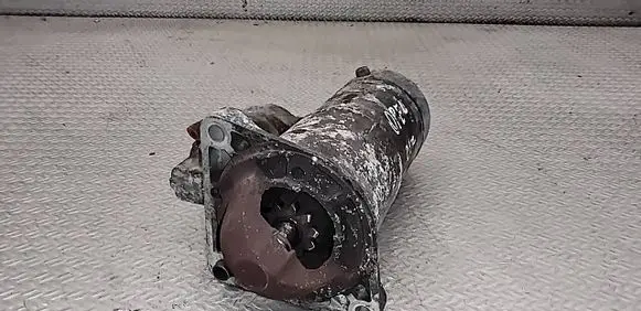 Opel Astra H Starter motor M001T30171