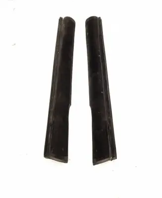 BMW 3 E46 Rubber seal front coupe door window 8229829 8229830