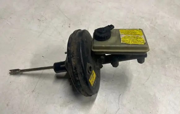 Audi 100 S4 C4 Brake booster 