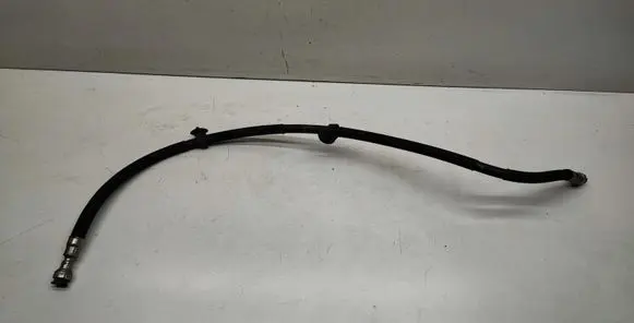 BMW 1 E82 E88 Fuel line pipe