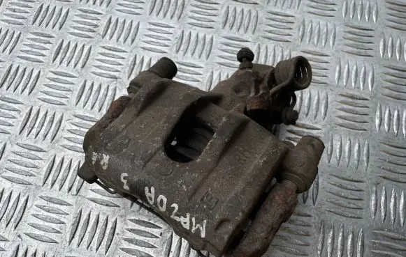Mazda 3 I Rear brake caliper