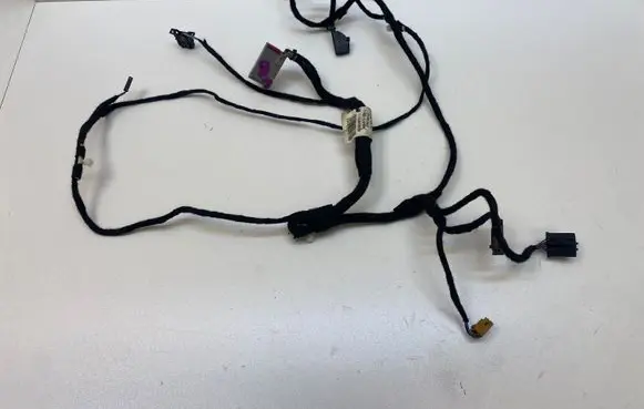Audi A4 S4 B7 8E 8H Front door wiring loom 8E1971035DF