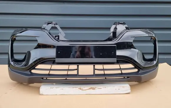 Dacia Spring Front bumper 620228635R01