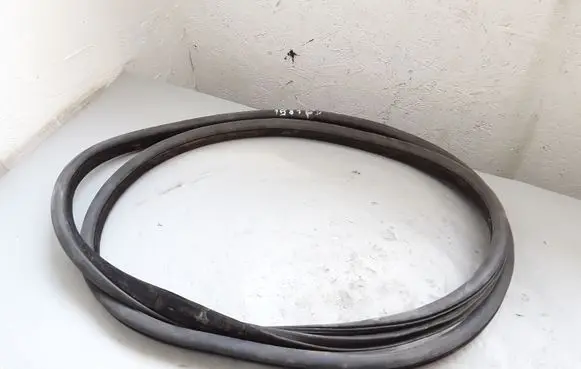 Jaguar XF Rubber seal front door (on door) NOCODE