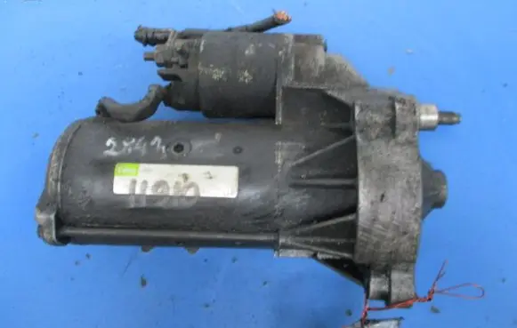 Peugeot 806 Starter motor