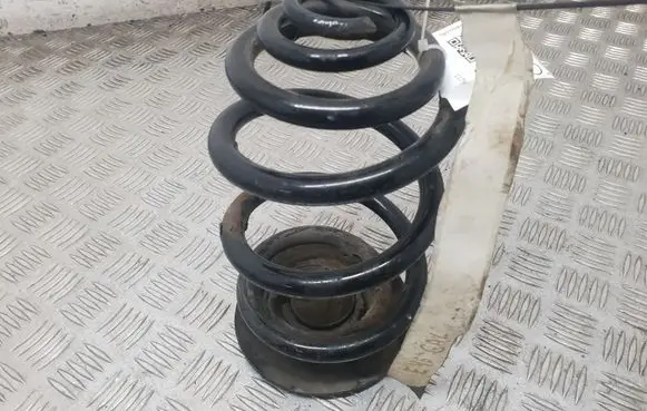 BMW 3 E46 Rear coil spring