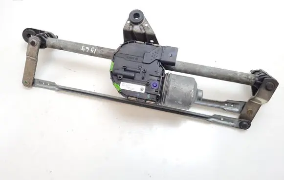 Skoda Octavia Mk3 (5E) Front wiper linkage and motor 3397021872 5E1955023A