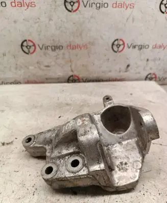 Peugeot 407 Engine mounting bracket 9645161180