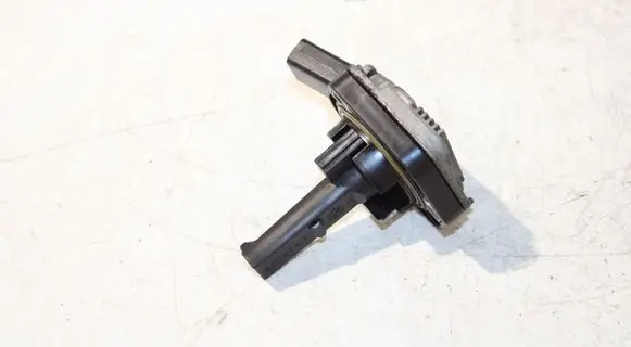 Volkswagen Caddy Oil pressure sensor 1J0907660C