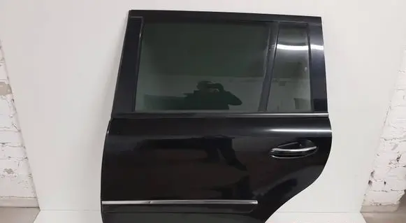 Mercedes-Benz GL X164 Rear door A1647300305