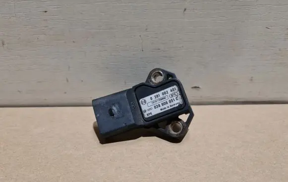 Skoda Superb B6 (3T) Air pressure sensor 03G906051C