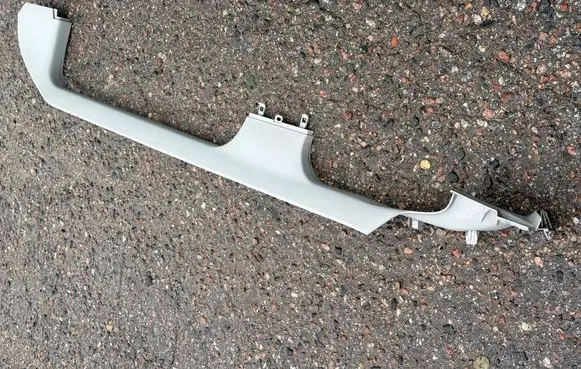 Ford Mondeo Mk III Front sill trim cover 1S71F132A12
