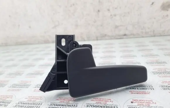 Skoda Octavia Mk3 (5E) Engine bonnet (hood) release handle 6R1823633