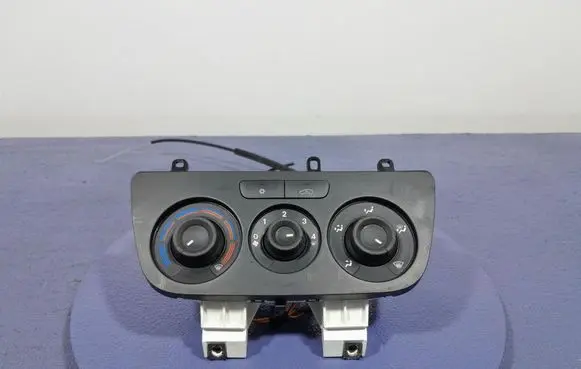 Fiat Doblo Climate control unit 735605075