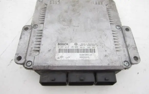 Renault Laguna II Engine control unit/module 8200309318