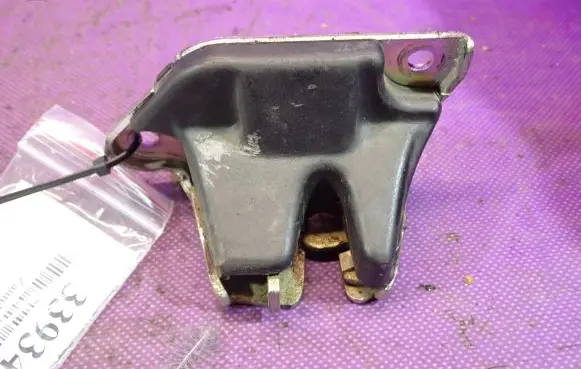 Fiat Seicento/600 Tailgate/trunk/boot lock/catch/latch