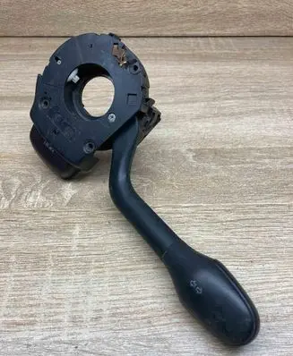 Volkswagen Transporter - Caravelle T4 Indicator stalk