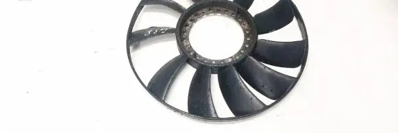 Volkswagen PASSAT B5.5 Fan impeller 058121301B
