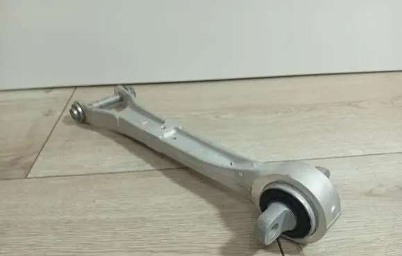 Tesla Model X Rear control arm 1420441 142044100G