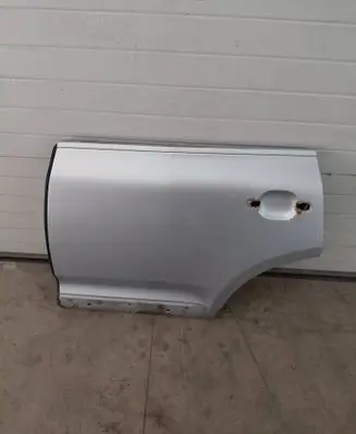 Porsche Cayenne (9PA) Rear door