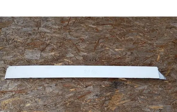 Mercedes-Benz Vito Viano W638 Front door trim bar