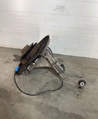 BMW 5 E60 E61 Rear wheel hub