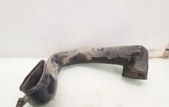 Volkswagen II LT Air intake duct part 2D0129521C