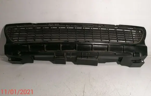 Mercedes-Benz A W169 Front bumper lower grill A1698850023