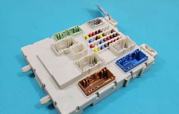 Volvo V40 Fuse box set 31394964 IMPRK1477419