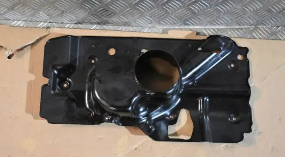 Maserati GranCabrio M145 Wiper trim 261013