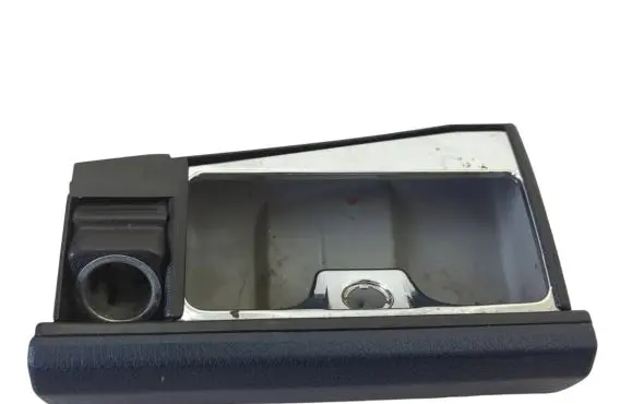 BMW 5 E34 Cigarette lighter trim 