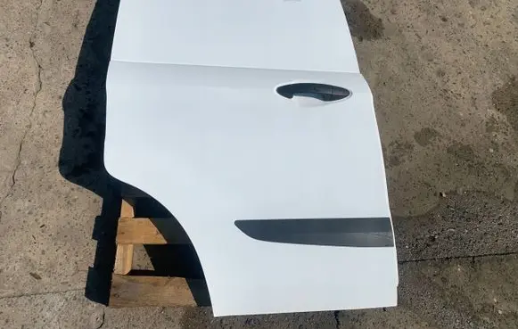 Ford Transit Courier Side sliding door 