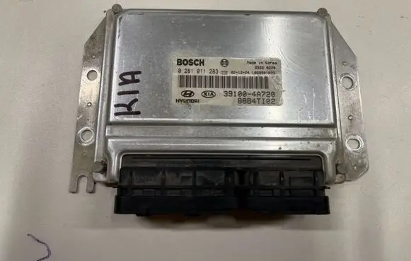 KIA Sorento Engine control unit/module 0281011283 391004A720 88B4TI02
