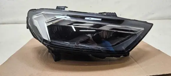 Audi A1 Headlight/headlamp 82A941034D