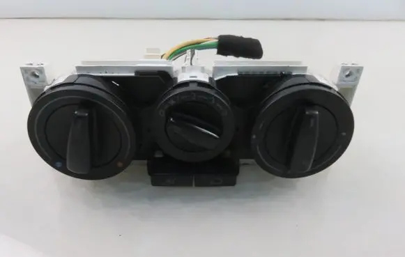 Volkswagen Golf IV Interior fan control switch 1J0820045F