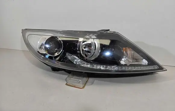 KIA Sportage Headlight/headlamp 103419012737