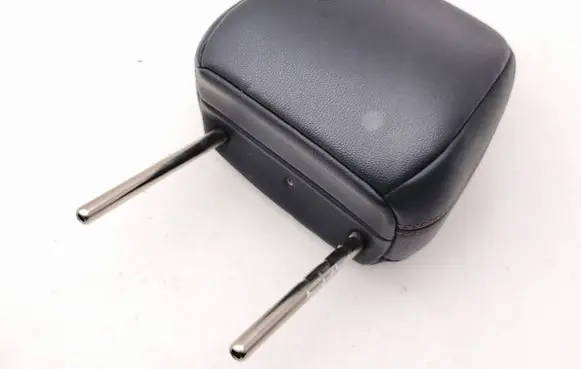 Mazda CX-5 II Front seat headrest 