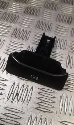 Mercedes-Benz C W204 Hand brake release handle 